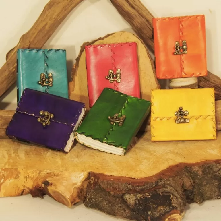 Carnets En Cuir*Skin Project Grimoire en cuir coloré – Crochet