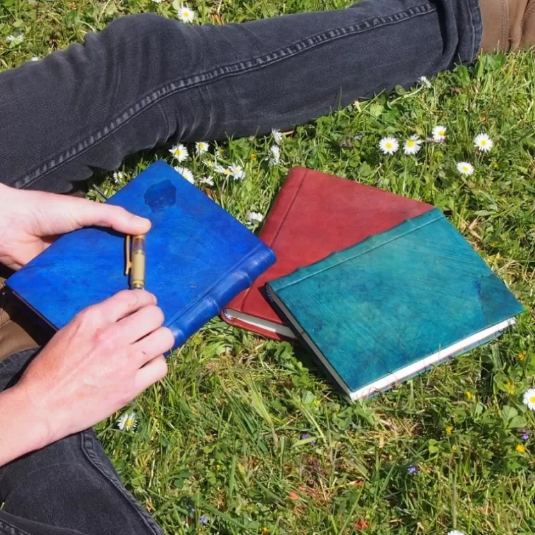 Carnets En Cuir*Skin Project Livre relié en cuir coloré - Zuffer - M